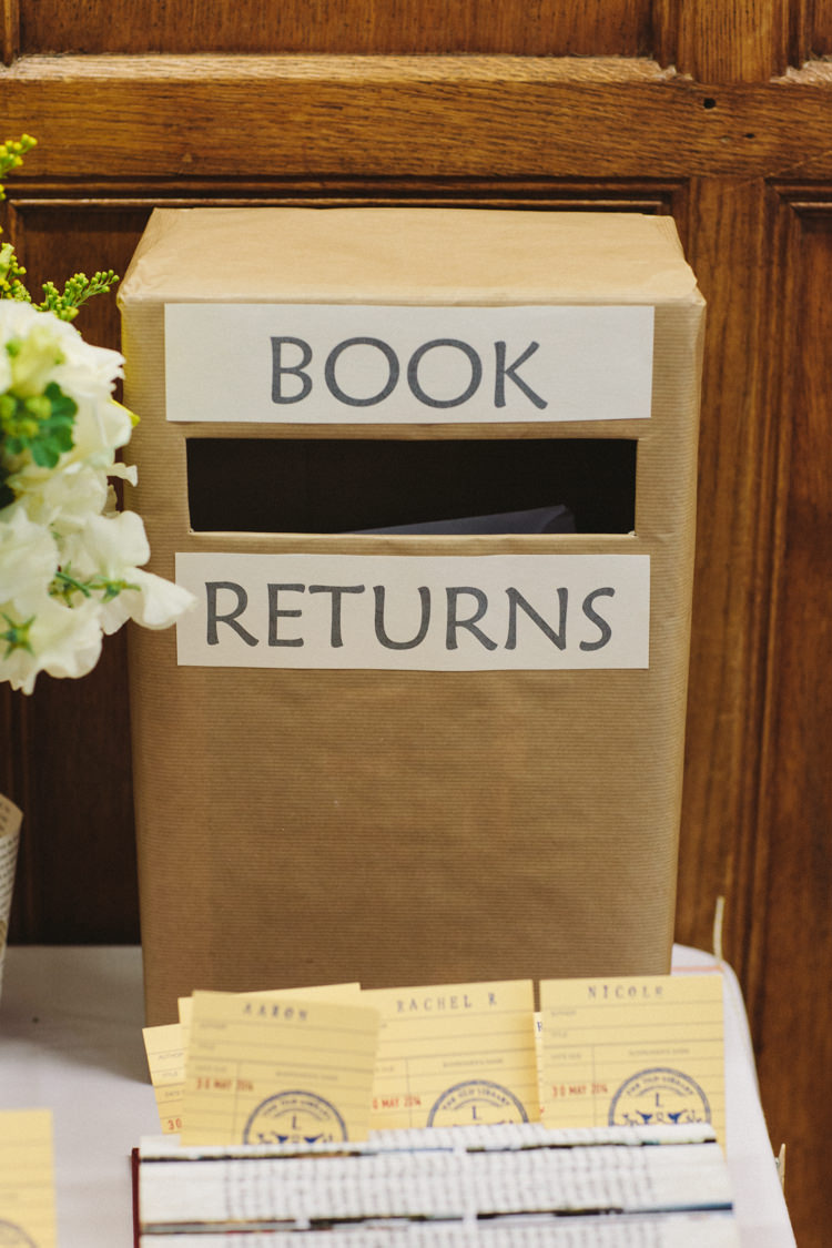 Classic Spring Yellow Wedding http://natashahurley.com/