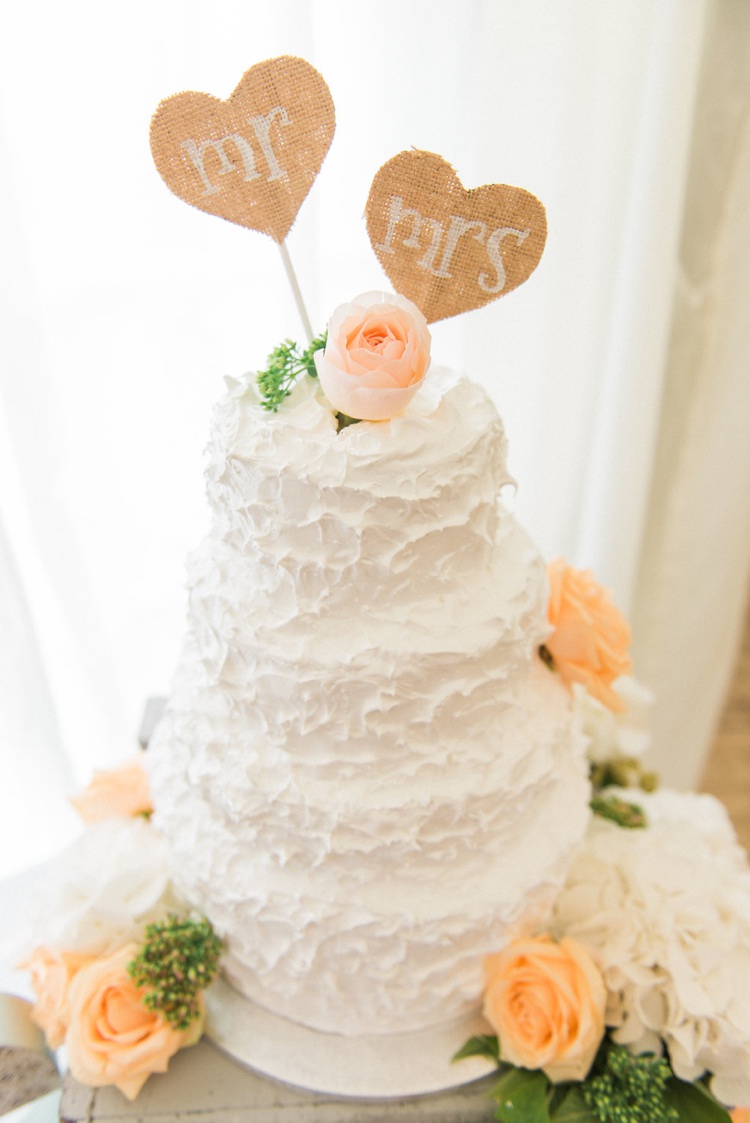 Buttercream Cake Mr Mrs Hessian Topper Roses Rustic Floral Peach Wedding http://www.folegaphotography.co.uk/