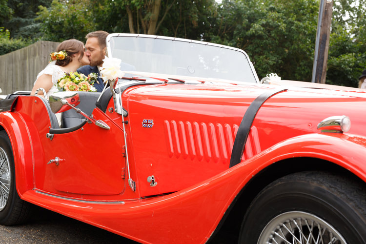 Country Fete Garden Festival Wedding http://sharoncooper.co.uk/