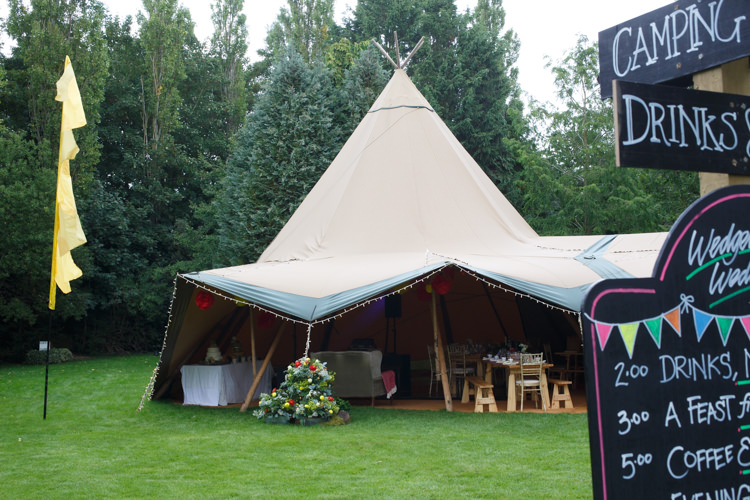 Tipi Teepee Country Fete Garden Festival Wedding http://sharoncooper.co.uk/