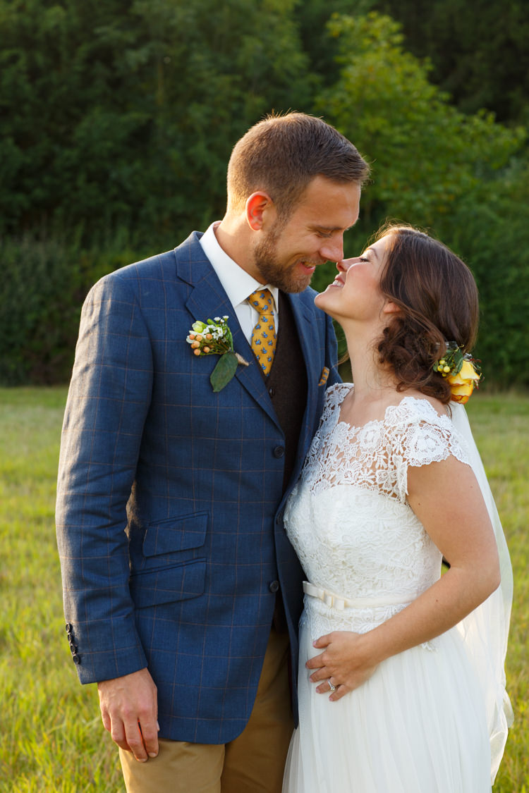 Country Fete Garden Festival Wedding http://sharoncooper.co.uk/