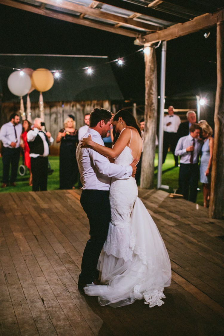 Whimsical Barn Wedding Australia http://throughthewoodsweran.co.uk/
