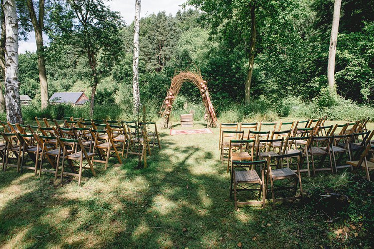 Keeper Dell Norfolk Outdoor Ceremony Laid Back Bohemian Festival Wedding http://benjaminmathers.co.uk/