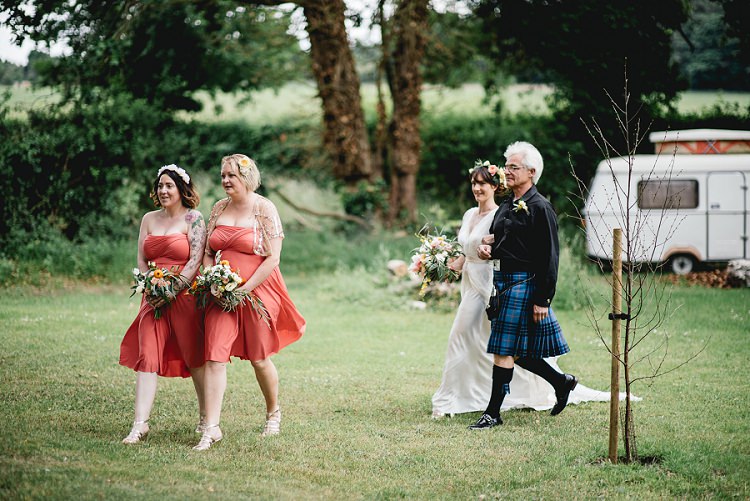 Laid Back Bohemian Festival Wedding http://benjaminmathers.co.uk/