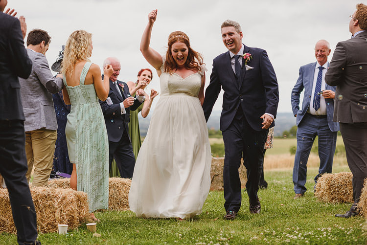Fun Outdoorsy Farm Wedding http://www.samgibsonweddings.co.uk/