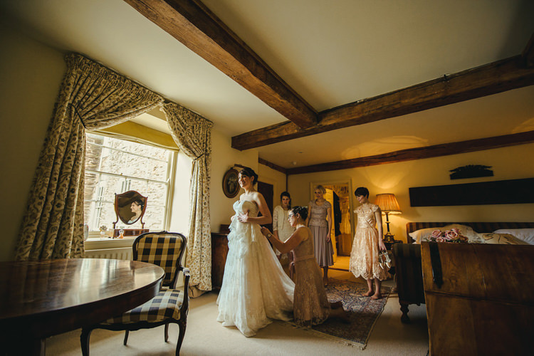 Rustic Autumnal Apples Country Wedding http://jareklepak.com/