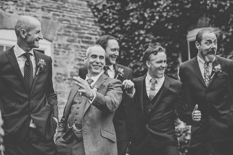 Rustic Autumnal Apples Country Wedding http://jareklepak.com/