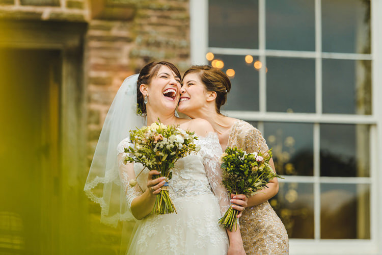 Rustic Autumnal Apples Country Wedding http://jareklepak.com/