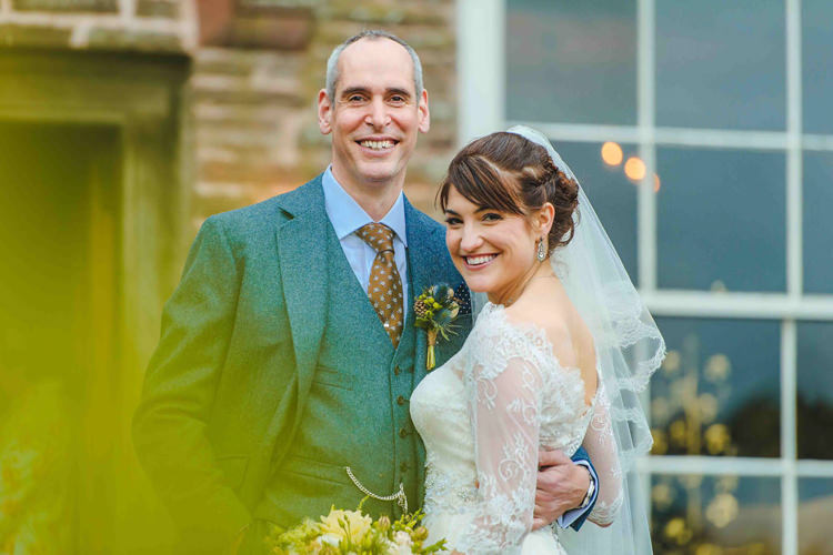 Rustic Autumnal Apples Country Wedding http://jareklepak.com/