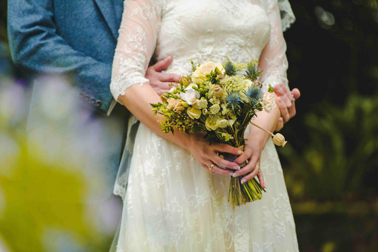 Rustic Autumnal Apples Country Wedding http://jareklepak.com/