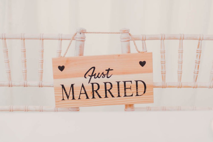 Just Married Chair Sign Home Made Garden Party Wedding www.purplepeartreephotography.com