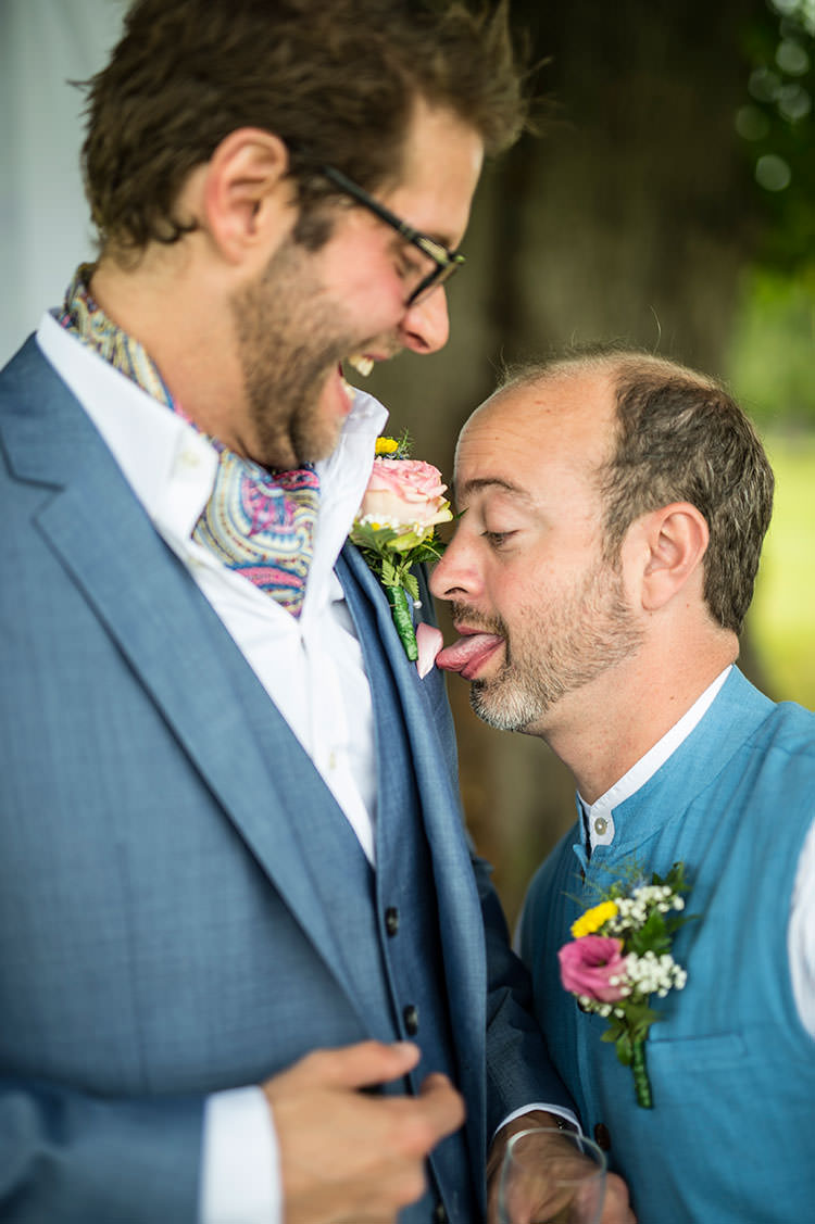 Fun Glittery Outdoor Colourful Wedding http://www.reportography.com/