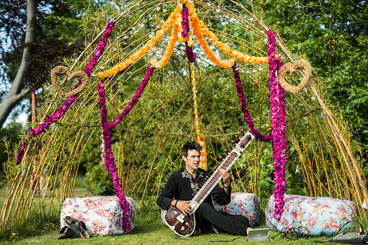 Fun Glittery Outdoor Colourful Wedding http://www.reportography.com/