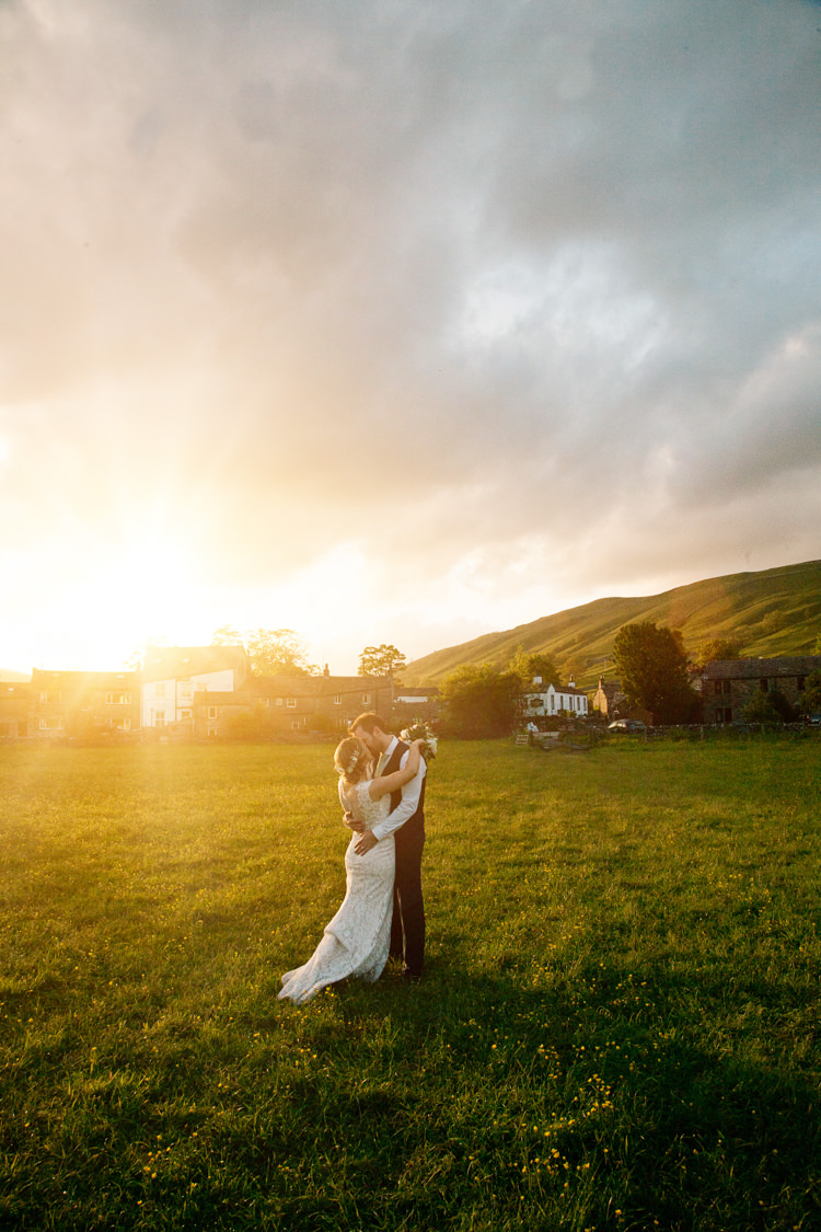 Pretty DIY Pink Village Hall Countryside Wedding http://www.jobradbury.co.uk/