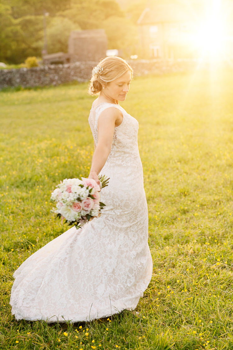 Pretty DIY Pink Village Hall Countryside Wedding http://www.jobradbury.co.uk/