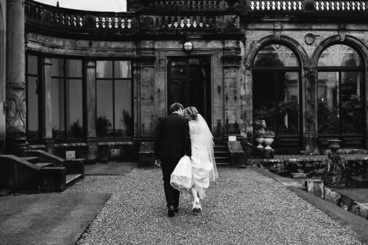 Rustic Relaxed Blue Tipi Wedding http://www.lucylittle.co.uk/