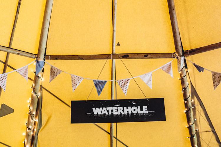 Rustic Relaxed Blue Tipi Wedding http://www.lucylittle.co.uk/