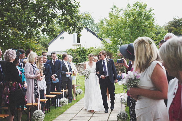 Stylish Relaxed Fun Marquee Wedding http://www.bennicarolweddingphotography.com/