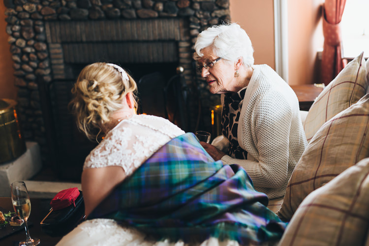 Intimate Outdoor Isle of Skye Wedding http://sarahbethphoto.co.uk/