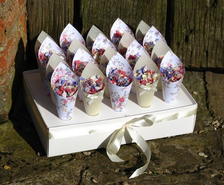 Confetti Box. Credit- The Real Flower Petal Confetti Company