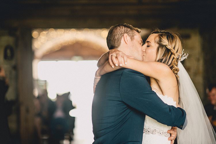 Rustic Chic Blush Barn Wedding http://www.kerrydiamondphotography.com/