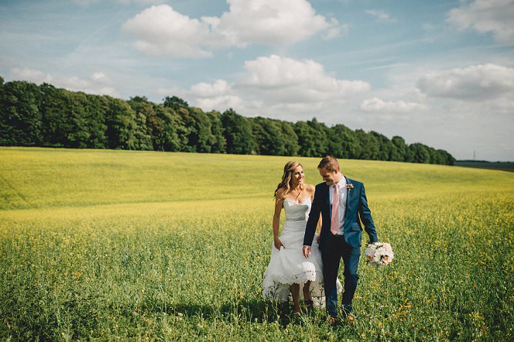 Rustic Chic Blush Barn Wedding http://www.kerrydiamondphotography.com/
