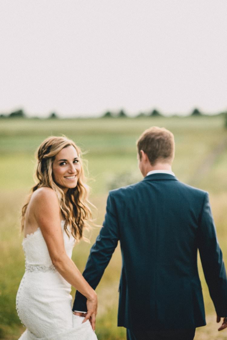 Rustic Chic Blush Barn Wedding http://www.kerrydiamondphotography.com/