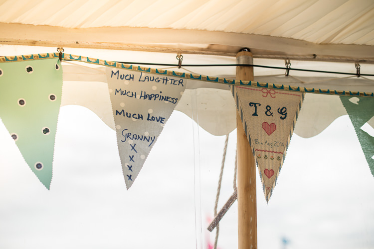 Vintage Greenery Garden Marquee Wedding http://louiseadbyphoto.com/
