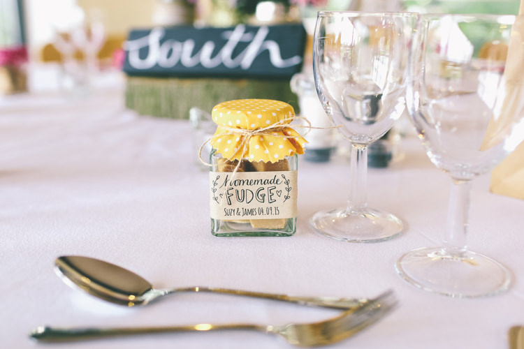 Fudge Favours Colourful Modern DIY Fun Wedding http://www.emmaboileau.co.uk/
