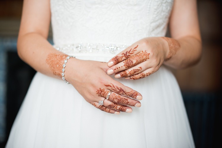 Henna Bride Bridal Hands Colourful Pastel Sequin Wedding http://www.laurapower.co.uk/