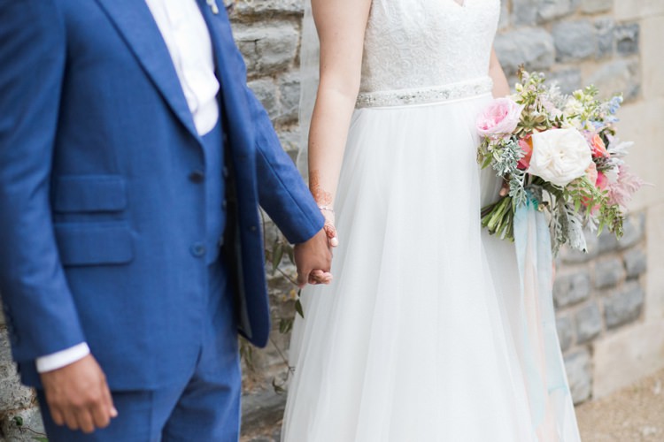 Colourful Pastel Sequin Wedding http://www.laurapower.co.uk/