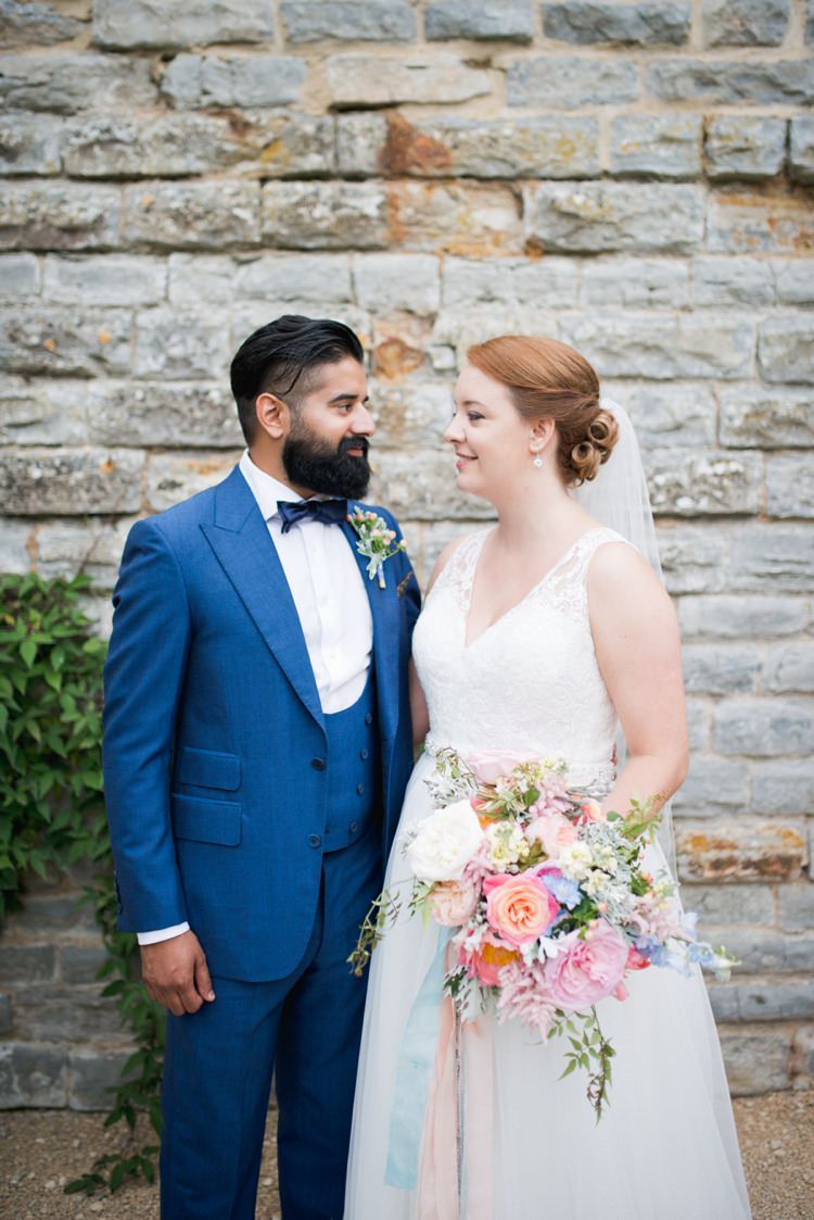 Colourful Pastel Sequin Wedding http://www.laurapower.co.uk/