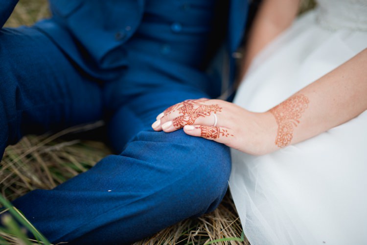 Colourful Pastel Sequin Wedding http://www.laurapower.co.uk/