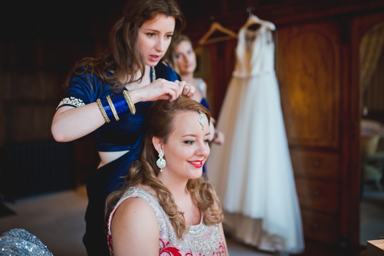 Colourful Pastel Sequin Wedding http://www.laurapower.co.uk/