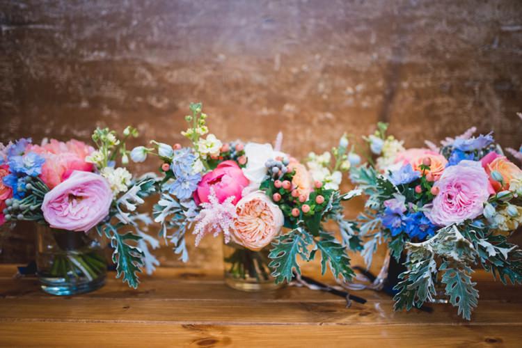 Colourful Pastel Sequin Wedding http://www.laurapower.co.uk/