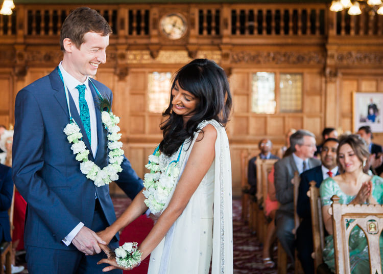 Indian Mint Garden Party Wedding http://heleddroberts.co.uk/