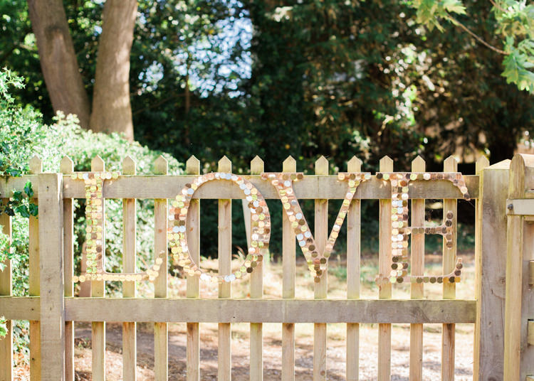 Indian Mint Garden Party Wedding http://heleddroberts.co.uk/