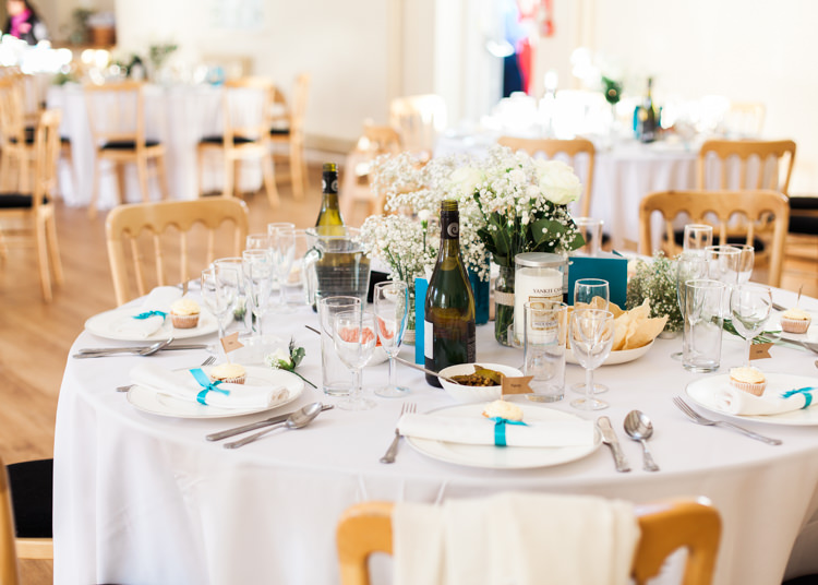Indian Mint Garden Party Wedding http://heleddroberts.co.uk/
