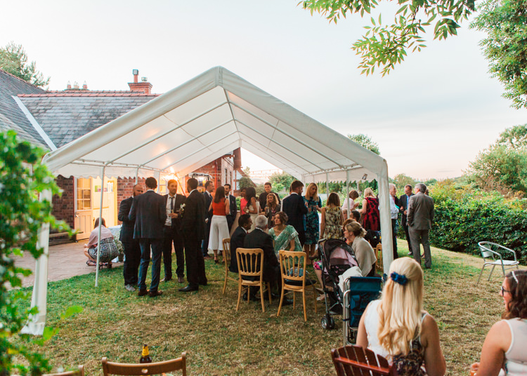 Indian Mint Garden Party Wedding http://heleddroberts.co.uk/