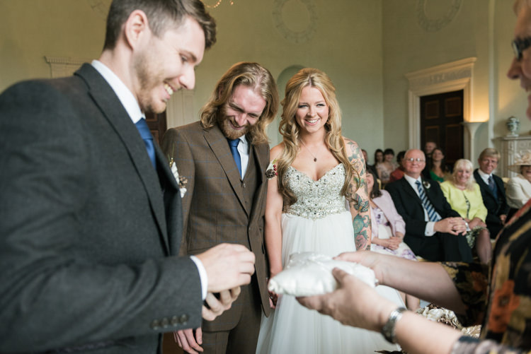 Glamorous Gold Halloween Wedding http://www.oliviajohnstonweddings.co.uk/