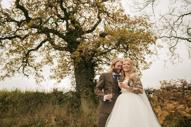 Glamorous Gold Halloween Wedding http://www.oliviajohnstonweddings.co.uk/