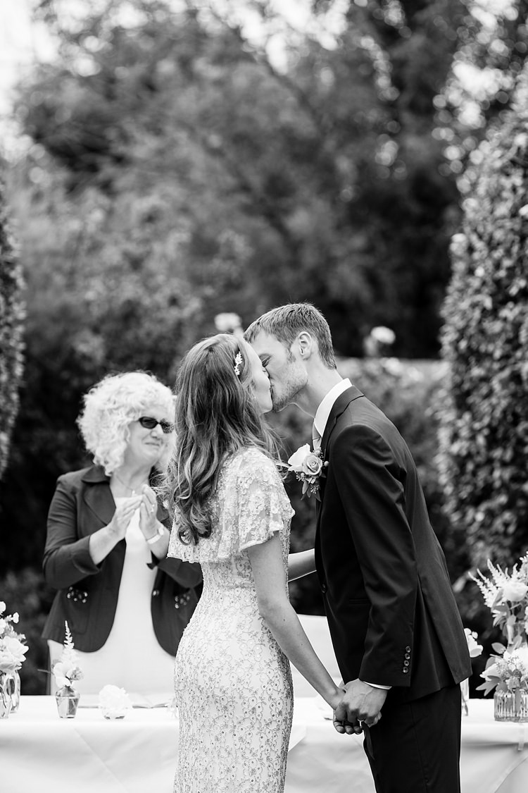 Fresh Relaxed Beach Summer Wedding http://www.katherineashdown.co.uk/