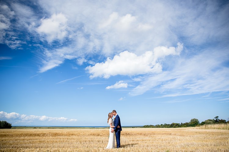 Fresh Relaxed Beach Summer Wedding http://www.katherineashdown.co.uk/
