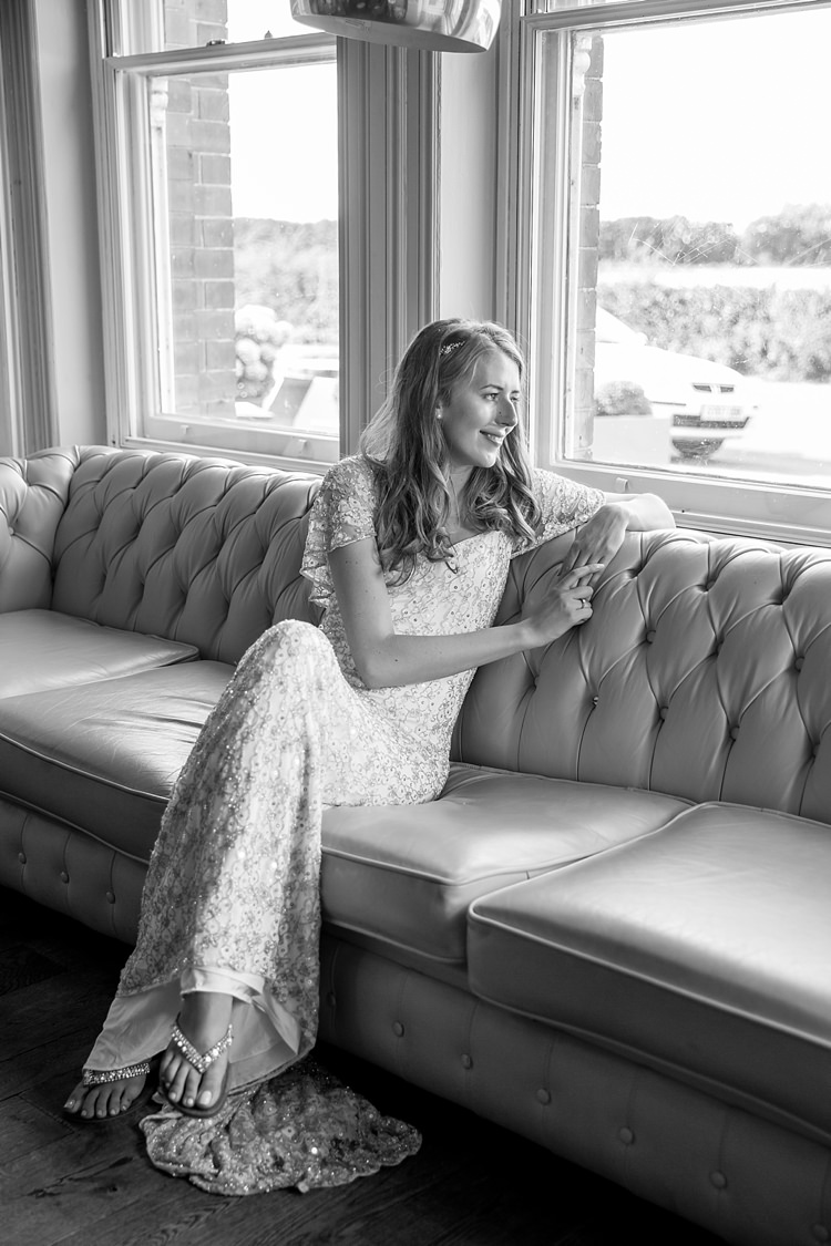 Fresh Relaxed Beach Summer Wedding http://www.katherineashdown.co.uk/