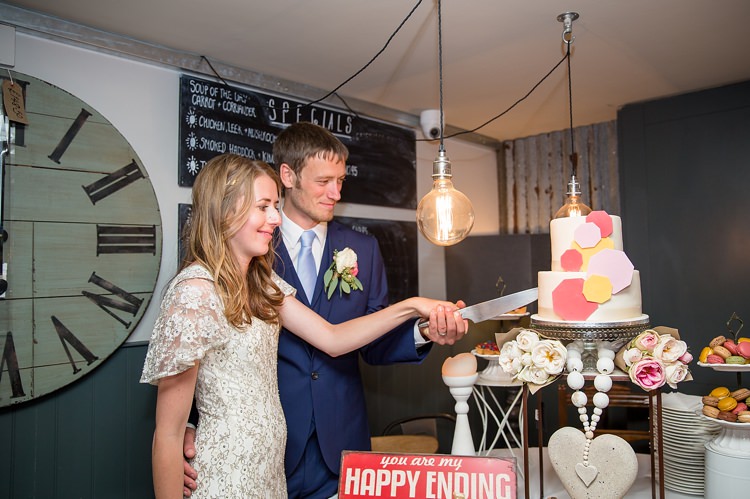 Fresh Relaxed Beach Summer Wedding http://www.katherineashdown.co.uk/