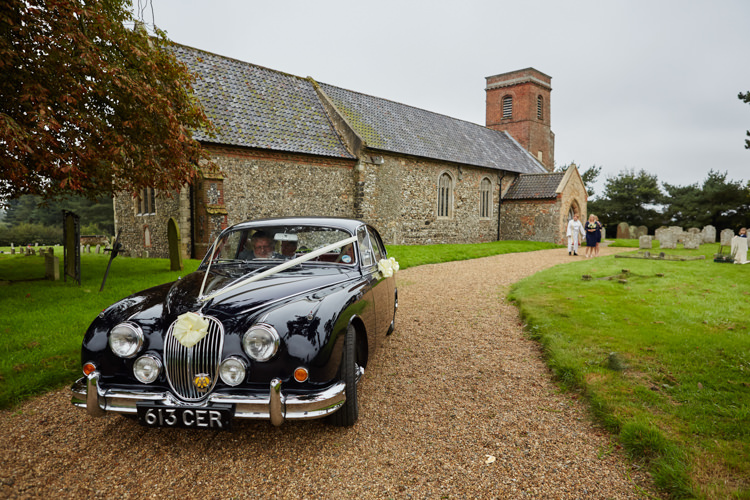 Industrial Country Rustic Wedding https://www.fullerphotographyweddings.co.uk/