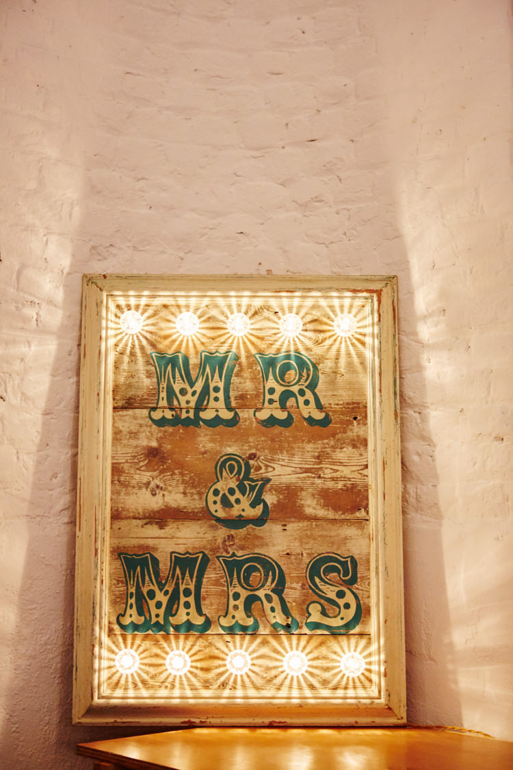 Mr Mrs Fairground Light Sign Industrial Country Rustic Wedding https://www.fullerphotographyweddings.co.uk/