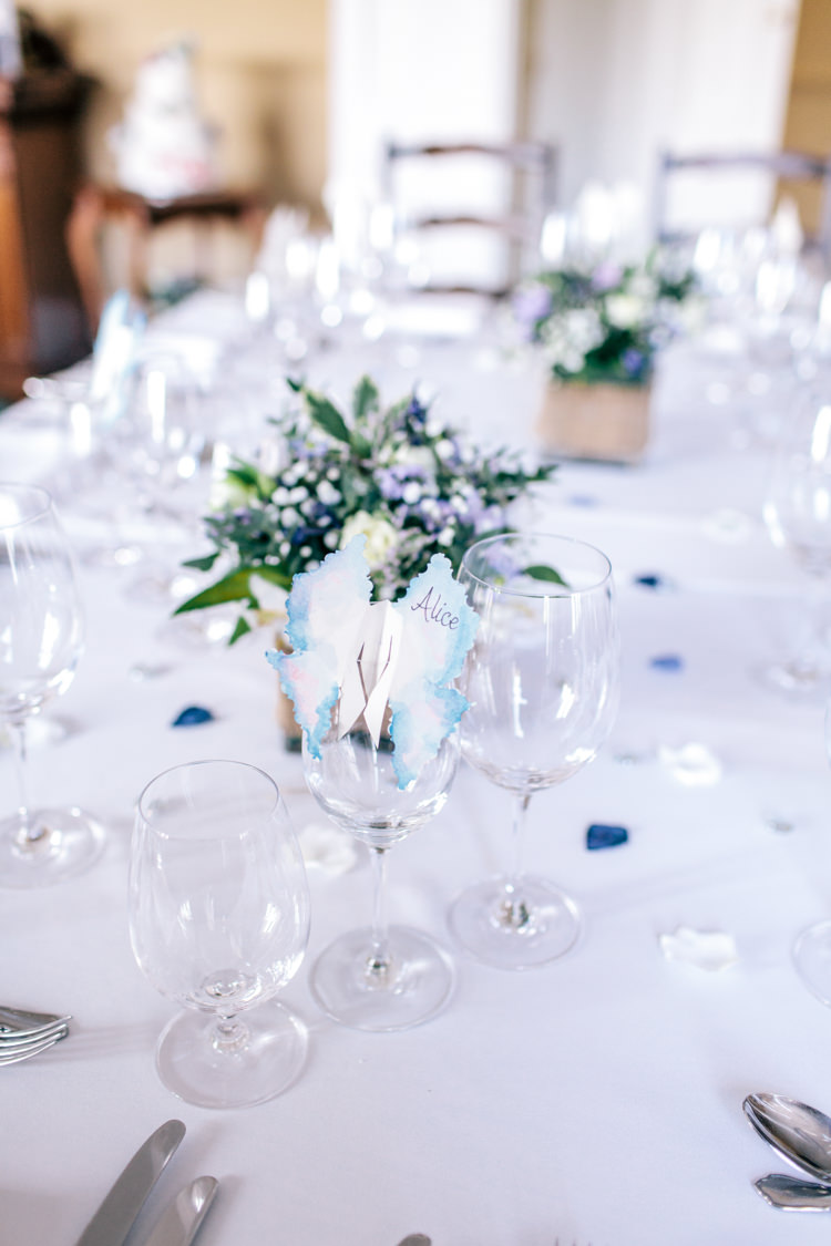 Vintage Homely Outdoor Wedding http://heartfulloftea.com/