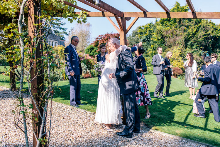 Vintage Homely Outdoor Wedding http://heartfulloftea.com/