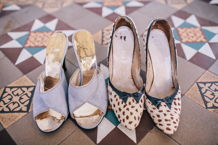 Vintage Homely Outdoor Wedding http://heartfulloftea.com/